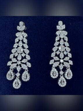 Swarovski Crystal Elements White Crystal Art Deco Bridal Chandelier Earrings